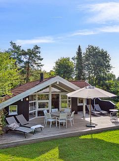 Logement de vacances Vakantiehuis "Ottil" - 1km from the sea, Tisvildeleje, Seeland, Danemark