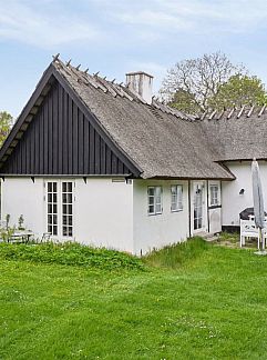 Holiday property Vakantiehuis "Orwik" - 30m from the sea, Hundested, Seeland, Denmark