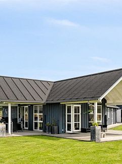 Vakantiewoning Vakantiehuis "Hælf" - 600m from the sea, Grenaa, Midden Jutland, Denemarken
