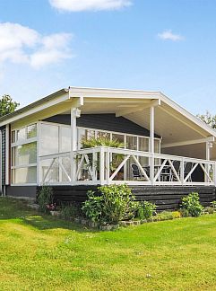 Vakantiewoning Vakantiehuis "Edvia" - 700m to the fjord, Løgstrup, Midden Jutland, Denemarken