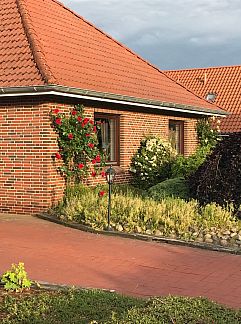 Apartment Appartement mit Terrasse, Hage, North Sea, Germany