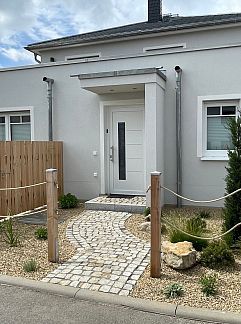 Ferienhaus Vakantiehuis Seehaus Seepferdchen, Neukieritzsch, Sachsen, Deutschland
