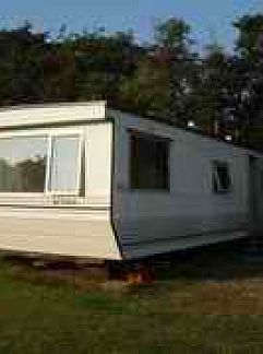 Chalet Huisje Bloesem (met buitenspa/jacuzzi), Formerum, Terschelling, 