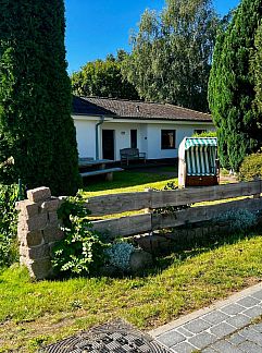 Apartment Appartement Parterre WEST, Gingst, Baltic Sea, Germany