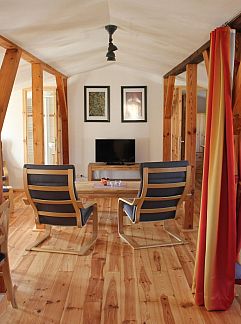 Apartment Appartement Fewo "Bootsscheune", Kröslin, Baltic Sea, Germany