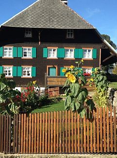 Logement de vacances Vakantiehuis mit Terrasse und offenem Kamin, Bernau, Forêt Noire, Allemagne