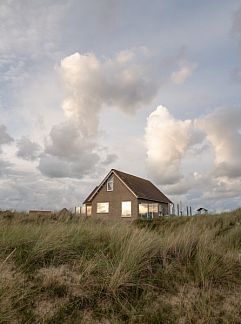 Holiday stay or cottage wanted? Book here your holiday worldwide