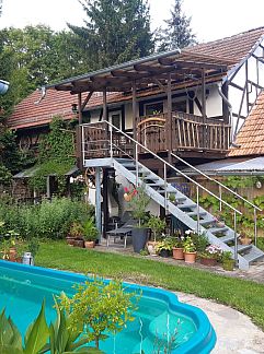 Apartment Appartement Gemütliche Ferienwohnung mit Garten, Uhlstädt-Kirchhasel, Thuringia, Germany
