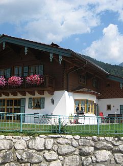 Apartment Appartement Haus Hinterseer, Schneizlreuth, Bavaria, Germany
