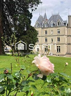 Holiday property Zonnig huis in Allier, Loddes, Auvergne, France