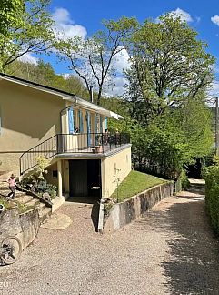 Chalet Les Moulins au bord du lac, Corancy, Burgund, Frankreich