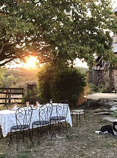Logement de vacances Huisje in Bussières, Bussières, Bourgogne, France