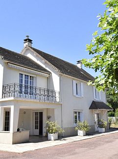 Holiday property Vakantiehuis Chez Milou, Tanlay, Burgundy, France