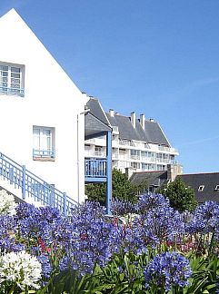 Apartment Appartement Résidence Odalys Référence Les Bains, Trégastel, Brittany, France
