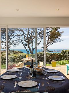 Logement de vacances Vakantiehuis La Glycine, Plouarzel, Bretagne, France