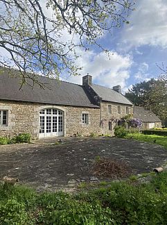Ferienhaus Geschakelde woning in Ploumilliau, Ploumilliau, Bretagne, Frankreich