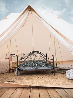 Tent house Huisje in Parsac-Rimondeix, Parsac-Rimondeix, Limousin, France