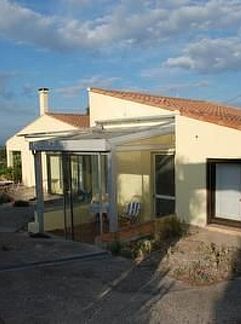 Ferienhaus Vakantiehuis in La Livinière mit Großer Terrasse, Cesseras, Languedoc-Roussillon, Frankreich