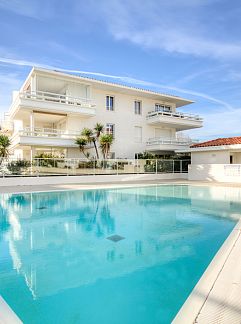 Apartment Appartement Chantelyre, Carqueiranne, Provence / Cote d'Azur, France