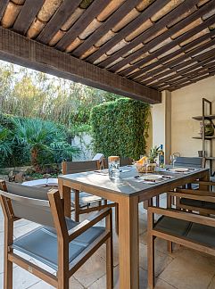 Apartment Appartement Les Patios, Saint-Tropez, Provence / Cote d'Azur, France