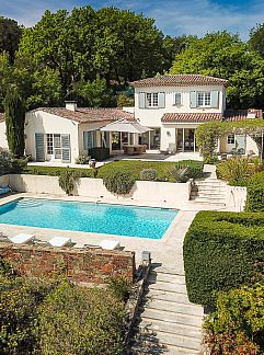 Apartment Appartement Le Clos Sainte Anne, Saint-Tropez, Provence / Cote d'Azur, France