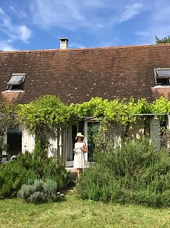Bungalow Klein Cassagnes, Nadaillac-de-Rouge, Midi-Pyrénées, France
