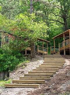 Logement de vacances Lodge Insolite Pinède 46m², Die, Rhône-Alpes, France