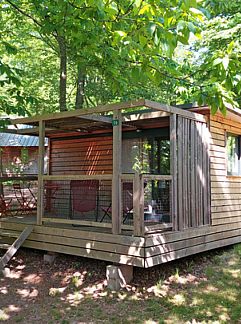 Tent house Cahutte, Versailles, Paris, France