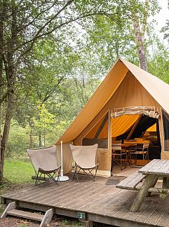 Zelthaus Tente Trappeur, Rambouillet, Paris, Frankreich