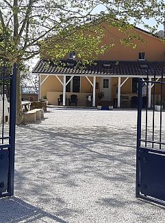 Ferienhaus Vakantiehuisje in Rouzède, Rouzède, Aquitaine, Frankreich