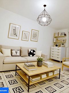 Holiday property LA SARRAZINIERE, Crupilly, Picardie, France