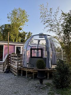 Logement de vacances Bungalow du Gorguet + jacuzzi, Bresles, Picardie, France