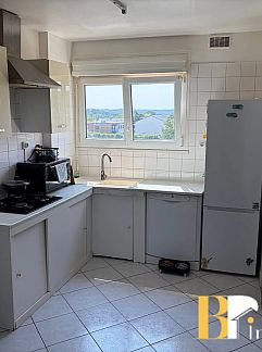 Ferienhaus Geschakelde woning in Laon, Laon, Picardie, Frankreich
