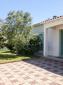Holiday property Vakantiehuis Brive 2, Vaux sur mer, Poitou-Charentes, France