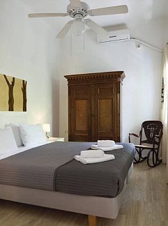 Logement de vacances Vakantiehuis Privater Pool Panorama Athen 2 Stockwerk Villa, Athen, Attique, Grèce