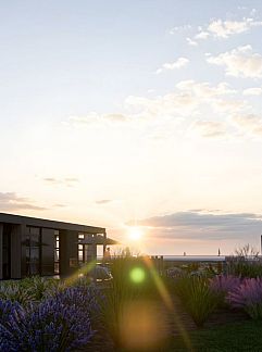 Vakantiewoning Watervilla Noorderbries ( type Lisdodde), Workum, IJsselmeer, 