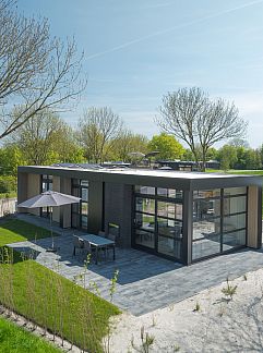 Vakantiewoning Watervilla Noorderbries ( type Lisdodde), Workum, IJsselmeer, 