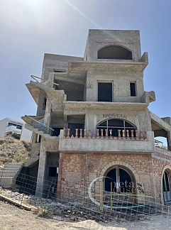 Apartment Alexander Beach Hotel, Kalamaki, Crete, Greece