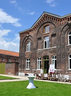 Vakantiewoning PIPOWAGEN, Wodecq, Henegouwen, België