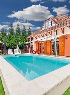 Appartement Appartement Appartement mit Terrasse, Balatonbereny, BalatonSee, Ungarn