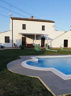 Apartment Appartement Villa Lilla di Angelica, Picciano, Abruzzo / Molise, Italy