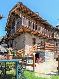 Vakantiewoning Vakantiehuis Le nid d'Alessandro, Fenis, Aostadal, Italië
