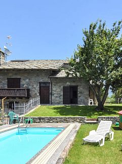 Vakantiewoning Vakantiehuis Le nid d'Alessandro, Fenis, Aostadal, Italië