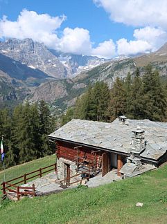 Appartement Appartement Ancienne Bergerie Studio 2, Valtournenche, Aostadal, Italië