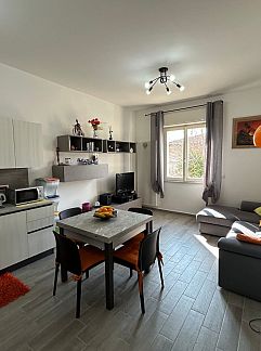 Apartment Appartement Wohnung mit Privatparkplatz, Viserba, Emilia Romagna, Italy