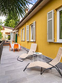 Logement de vacances Vakantiehuis Atelier, Invorio, Lacs italiens, Italie