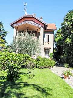 Appartement Appartement Bordeaux, Castelveccana, Italiaanse meren, Italië