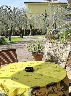 Apartment Appartement Zwei-Zimmer-Wohnung mit herrlicher Terrasse mit , Malcesine, Italian Lakes, Italy