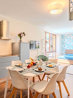 Apartment Appartement Piazza San Giuseppe, Acquaseria, Italian Lakes, Italy