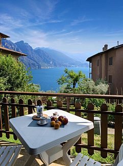 Appartement Appartement Sweet Awakening von Holiday World, Fonteno, Italienische Seen, Italien